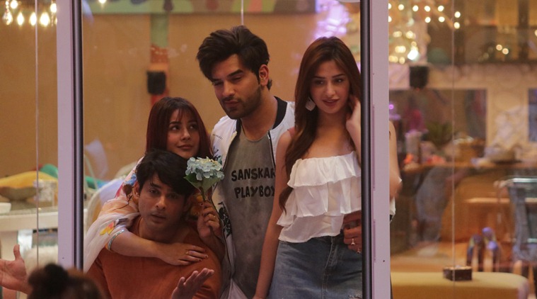 BIGG BOSS 13: फैमिली वीक में कंटेस्टेंट के घरवाले लगाएंगे घर में तड़का