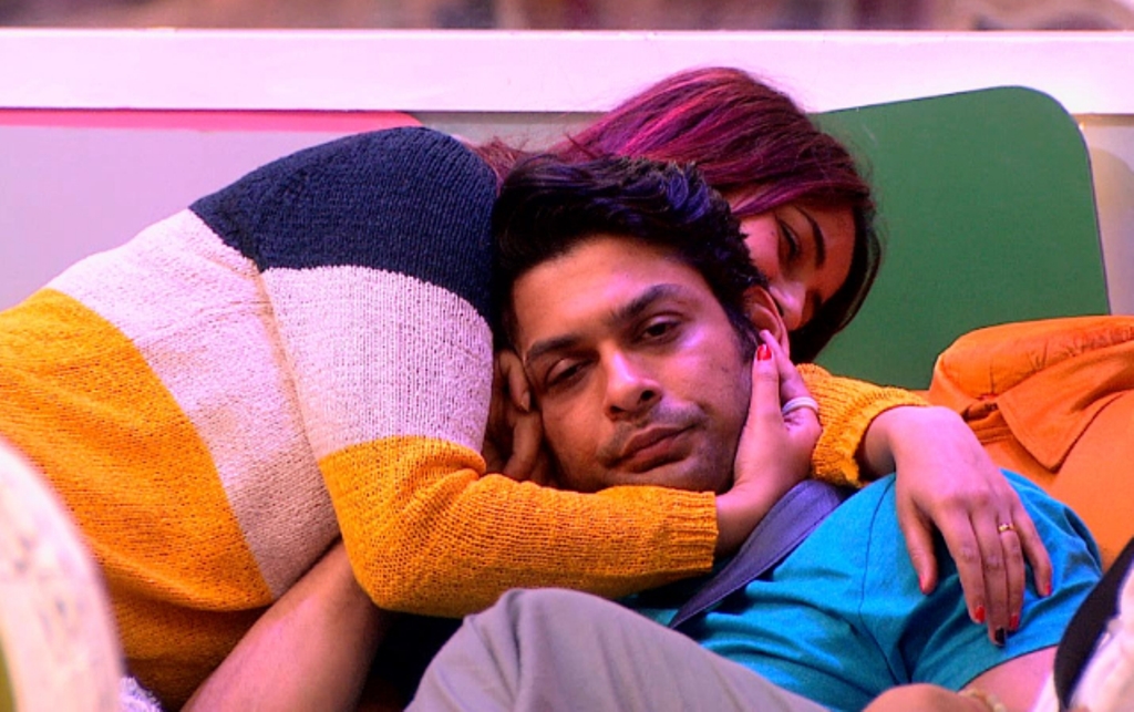 सलमान की भविष्यवाणी हुई सच, लिव इन में रहना चाहती है शहनाज