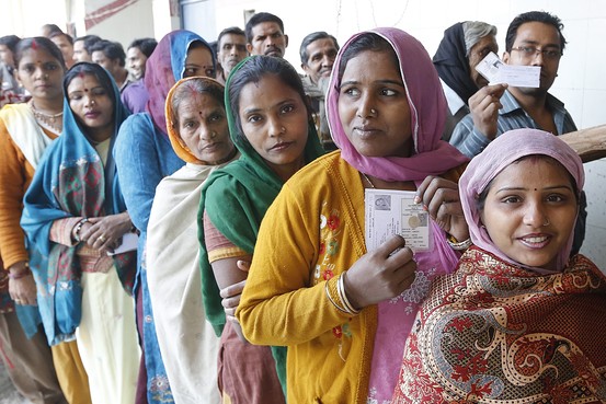 दिल्ली में मिडिल और लोअर क्लॉस के बगैर BJP की राह मुश्किल