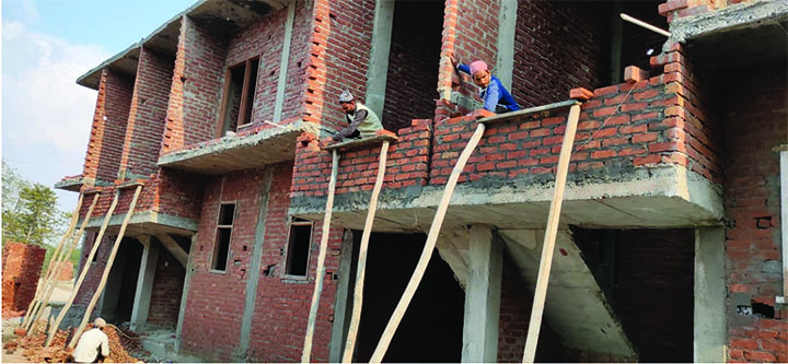 अवैध निर्माण धर्मनगरी हरिद्वार को बना रहा है बदसूरत