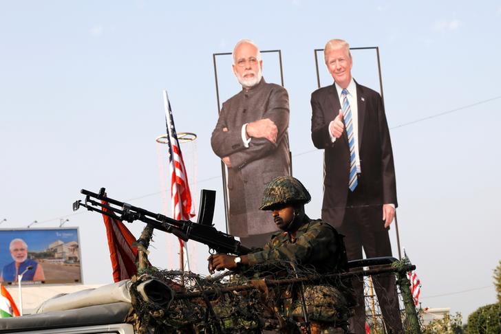 ट्रंप तीसरे अमेरिकी राष्ट्रपति बने जो भारत आएं पर नहीं करेंगे पाकिस्तान का दौरा