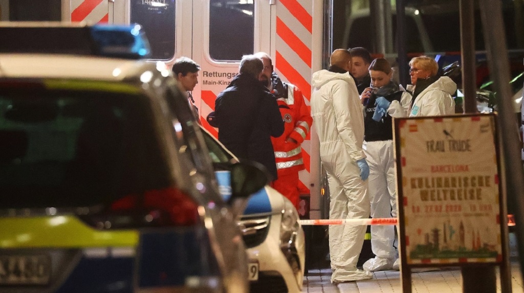 जर्मनी के दो बार में अंधाधुंध गोलीबारी, 8 लोगों की मौत कई घायल