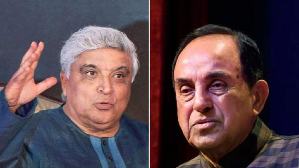 स्वामी के ट्वीट पर भड़के जावेद अख्तर, बोले हार्वर्ड से निकाला गया था इसी लायक हो आप