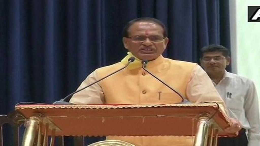 शिवराज चौथी बार बने मध्य प्रदेश के मुख्यमंत्री, शपथ के बाद विधानसभा सत्र बुलाया