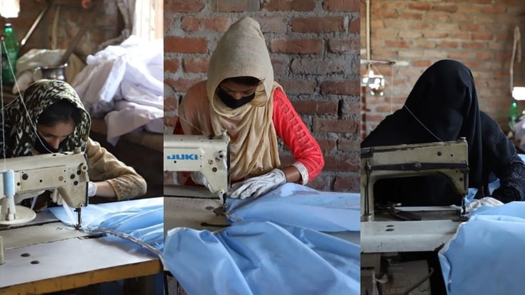 दिल्ली दंगा में जिनका जला दिया गया घर वो बना रहीं देश के लिए मास्क और PPE किट