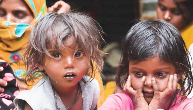 लॉकडाउन से काम छिन गया, मोबाइल बेच परिवार के लिए राशन लाया फिर फांसी लगा ली