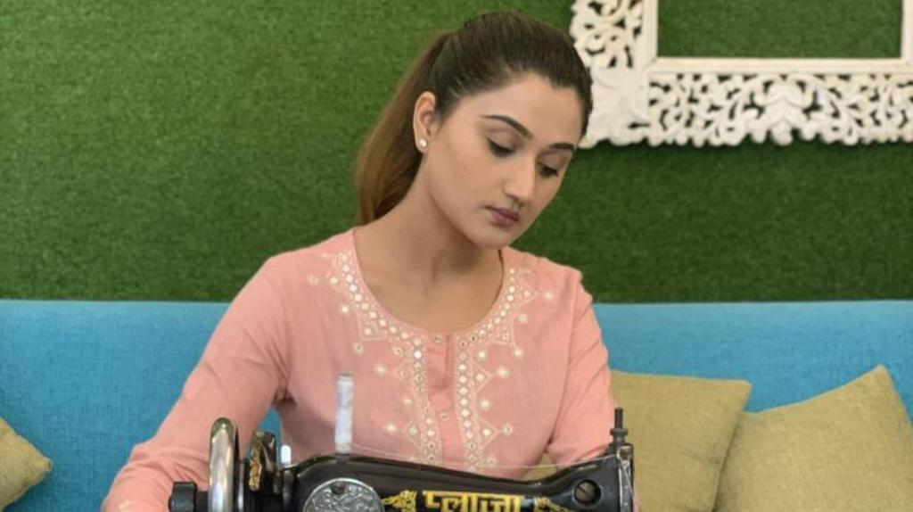 निशंक की पुत्री आरूषी ने लिया सैनिकों को 10 हजार मास्क बांटकर सुरक्षा का संकल्प