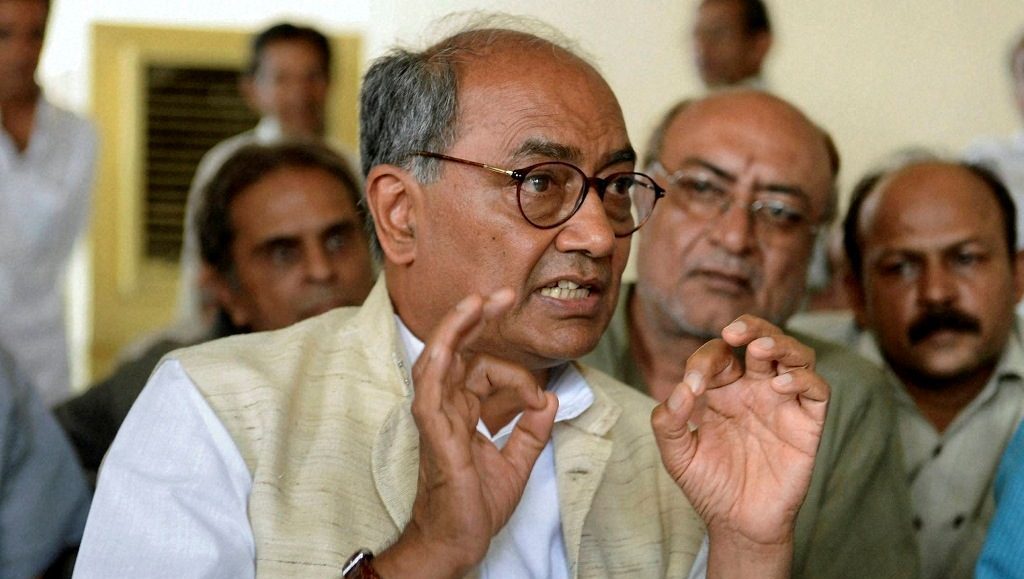 दिग्विजय सिंह के खिलाफ IPC की धाराओं के तहत मामला दर्ज, फर्जी वीडियो शेयर का आरोप