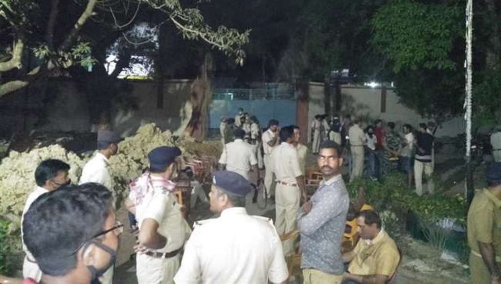 बिहार के मधुबनी में निजामुद्दीन कनेक्शन की जांच करने मस्जिद पहुंची पुलिस पर हमला