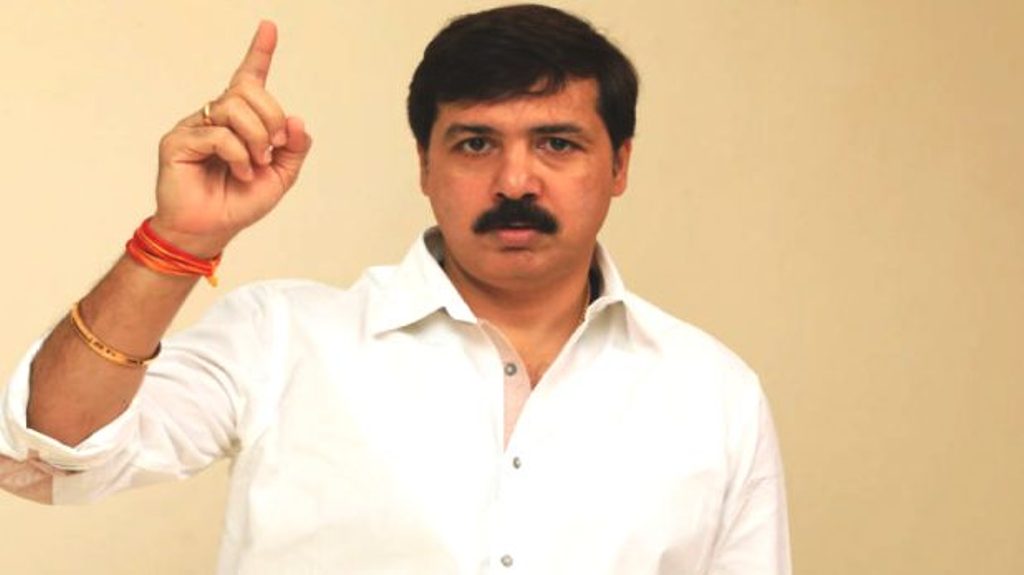 रंगदारी मांगने के आरोप में पूर्व सांसद गिरफ्तार,14 दिन का रिमांड