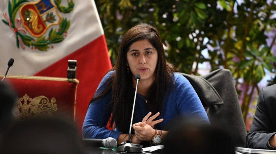 "वित्त मंत्री हो तो ऐसी"