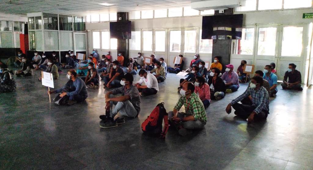 मेडिकल स्टाफ को PPE किट से इंफेक्शन, 1 जून से धरने पर AIIMS नर्स यूनियन