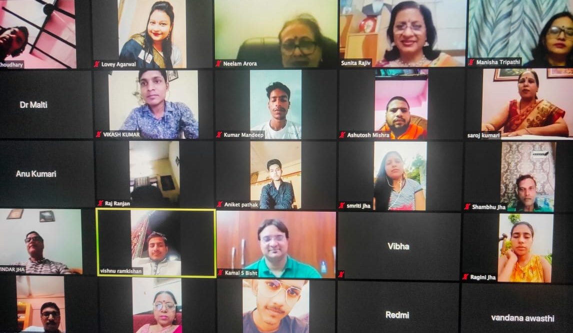 ‘मे आई हेल्प यू’ संस्था के माध्यम से कोरोना काल में त्रि-दिवसीय ऑनलाइन काव्योत्सव का आयोजन