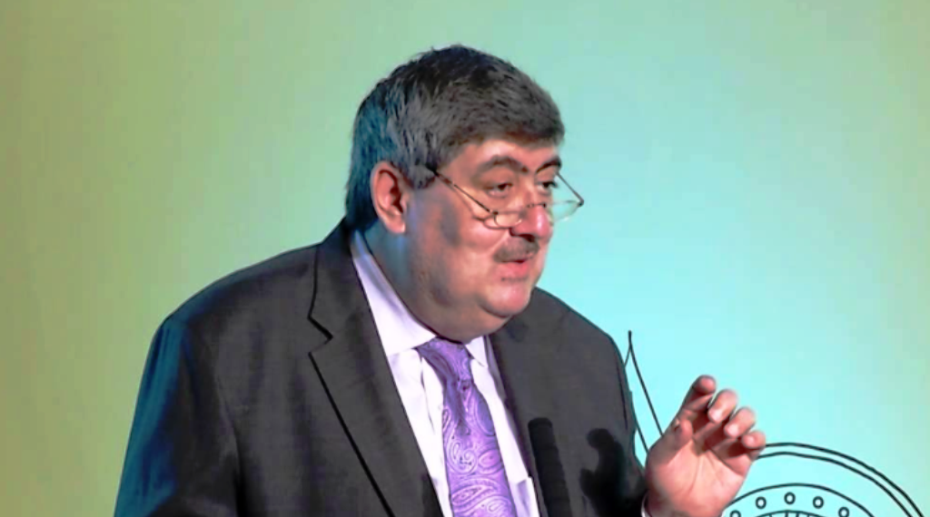 जस्टिस संजय किशन कौल ने कहा, फेक न्यूज अपने आप में कोरोना से अधिक खतरनाक