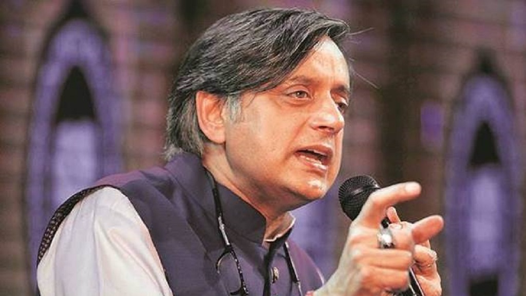 सरकार ने बिना संसद सत्र और विपक्ष पारित करा लिए 11 अध्यादेश, कांग्रेस ने उठाए सवाल