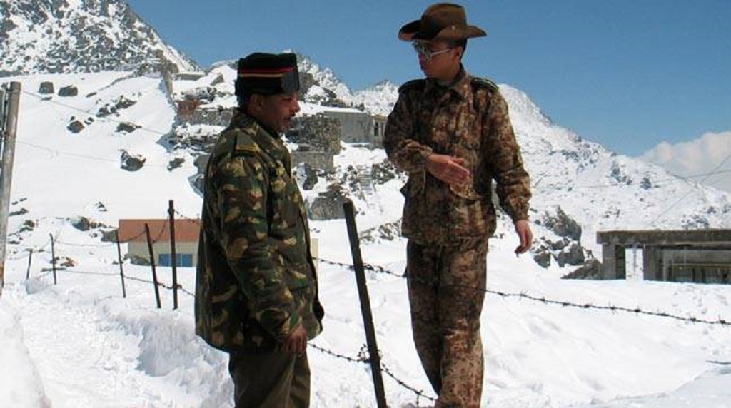 भारत से टकराव के बहाने पूरी दुनिया को धमकाना चाहता है चीन