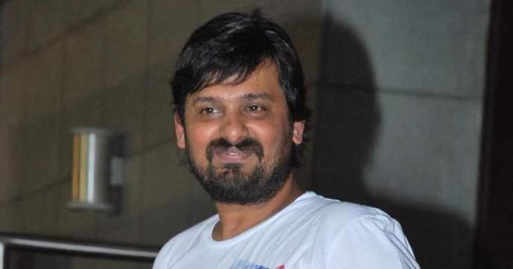 बॉलीवुड के मशहूर म्यूजिक कम्पोजर वाजिद खान का देर रात निधन