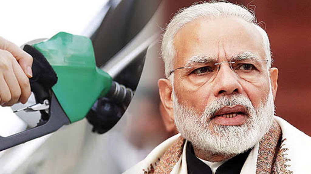 कांग्रेस प्रवक्ता ने कहा, मोदी पहले ऐसे PM जिनकी उम्र प्रति लीटर पेट्रोल-डीजल से कम