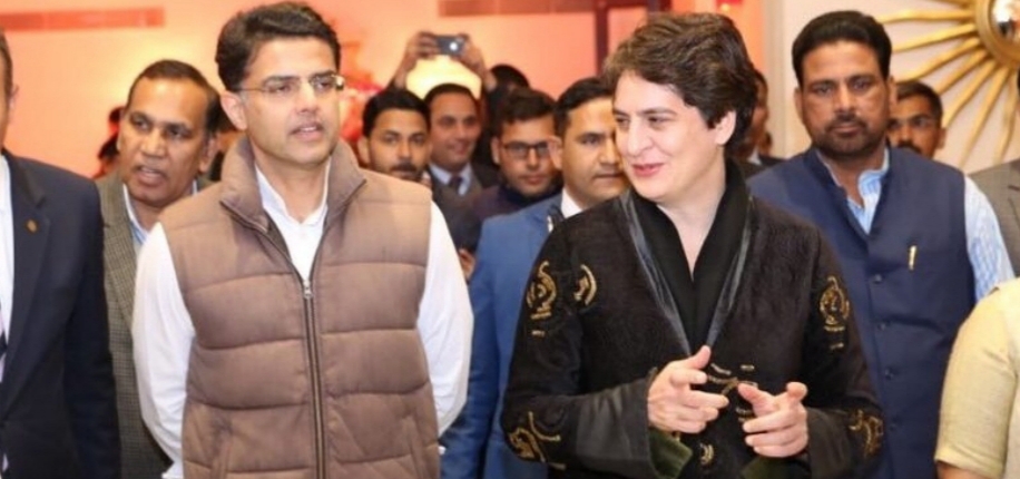 10 बजे जयपुर में पायलट करेंगे लैंडिंग, नाराज़गी दूर कराने में प्रियंका की भूमिका