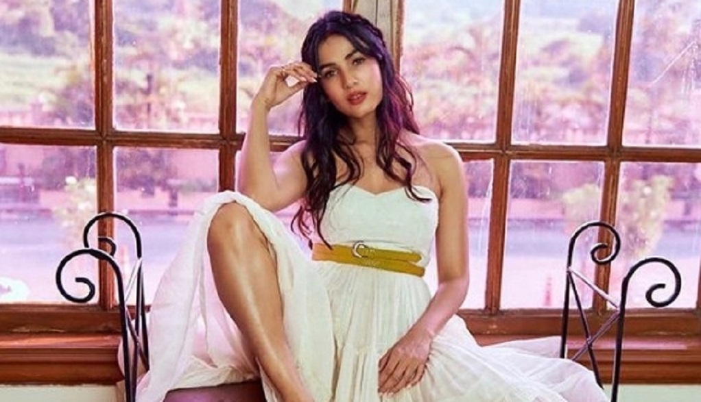 सोनल चौहान बोलीं, कई बार ऐसा हुआ जब रातोंरात मुझे फिल्मों से रिप्लेस कर दिया गया