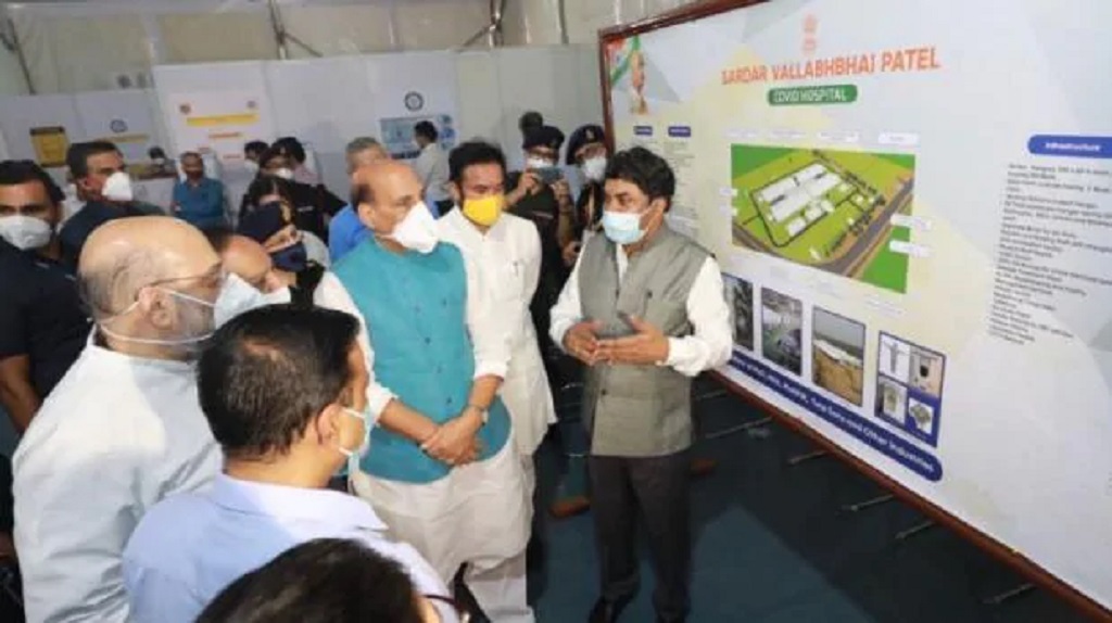 राजनाथ सिंह और अमित शाह ने किया सरदार वल्लभ भाई पटेल कोविड केयर सेंटर का उद्घाटन